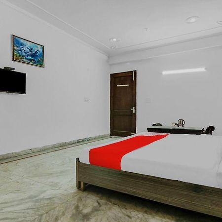 Hotel O Orlov Noida Buitenkant foto
