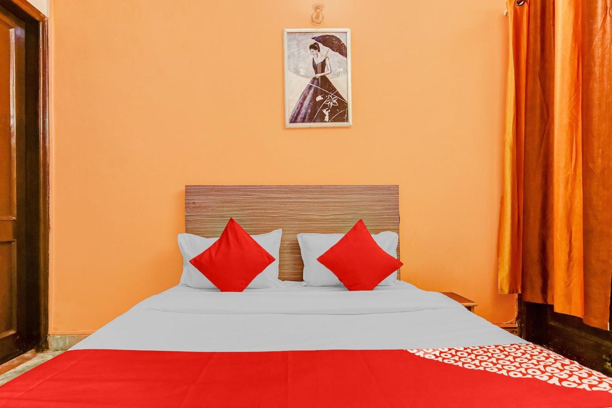 Hotel O Orlov Noida Buitenkant foto