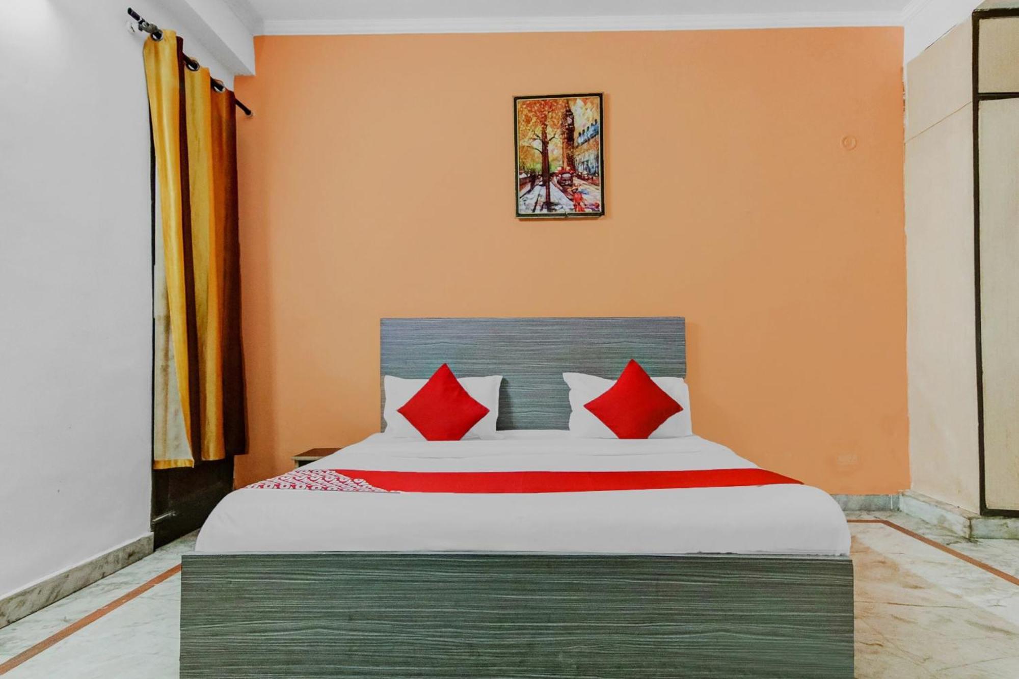 Hotel O Orlov Noida Buitenkant foto